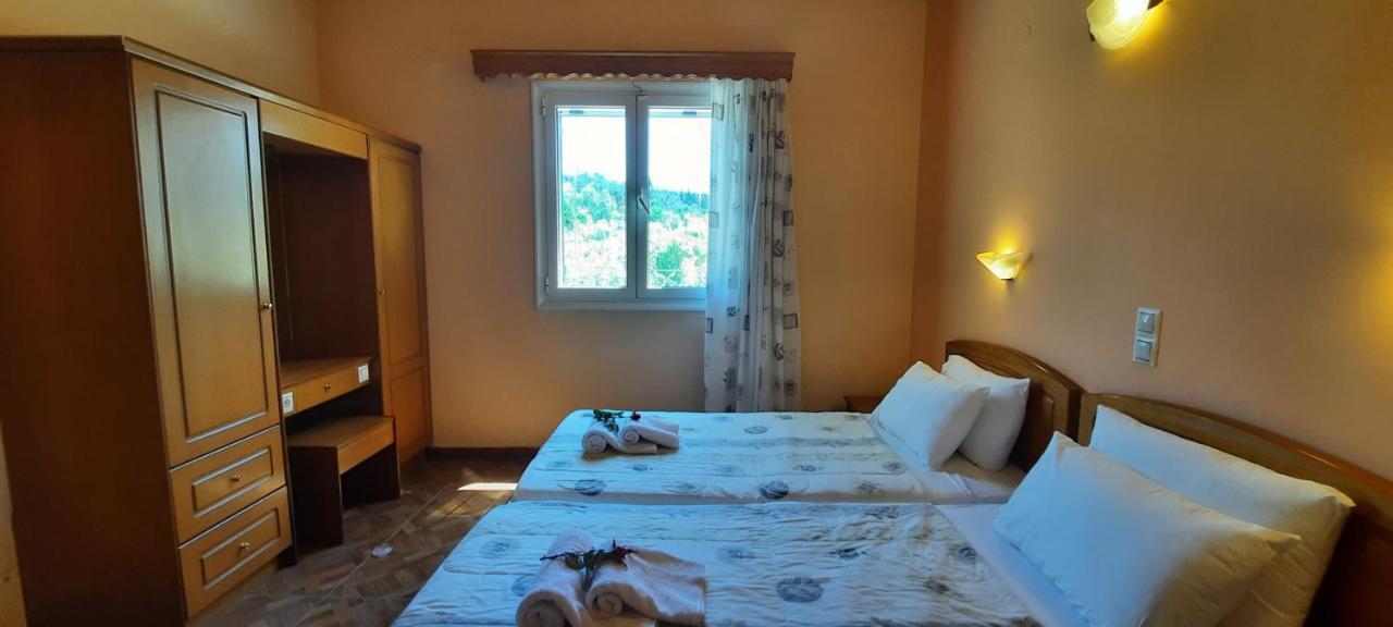 Nikos Apartments อาร์ริลลาส ภายนอก รูปภาพ